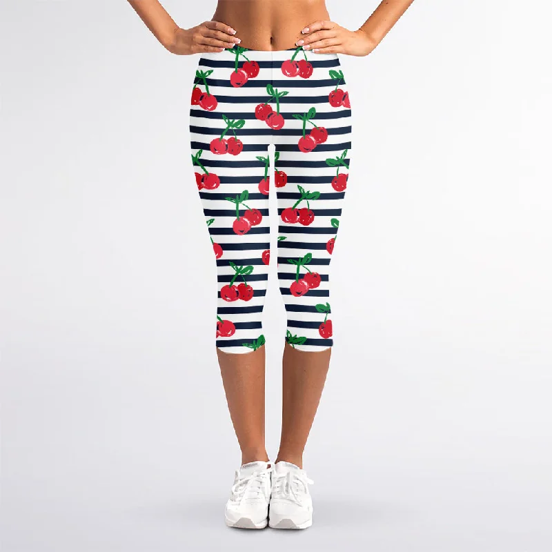 Cherry Striped Pattern Print Women's Capri Leggings Cozy Textured Workout Leggings