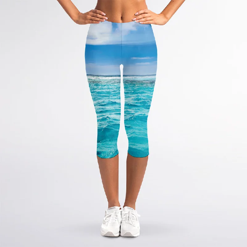 Caribbean Ocean Print Women's Capri Leggings Trendy Leather-Look Workout Leggings