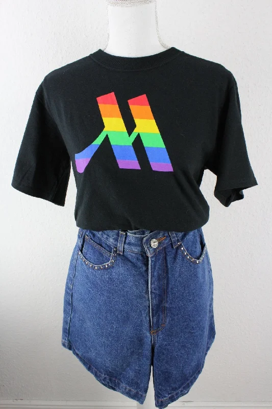 Vintage Rainbow T-Shirt (S) Casual Formal Business