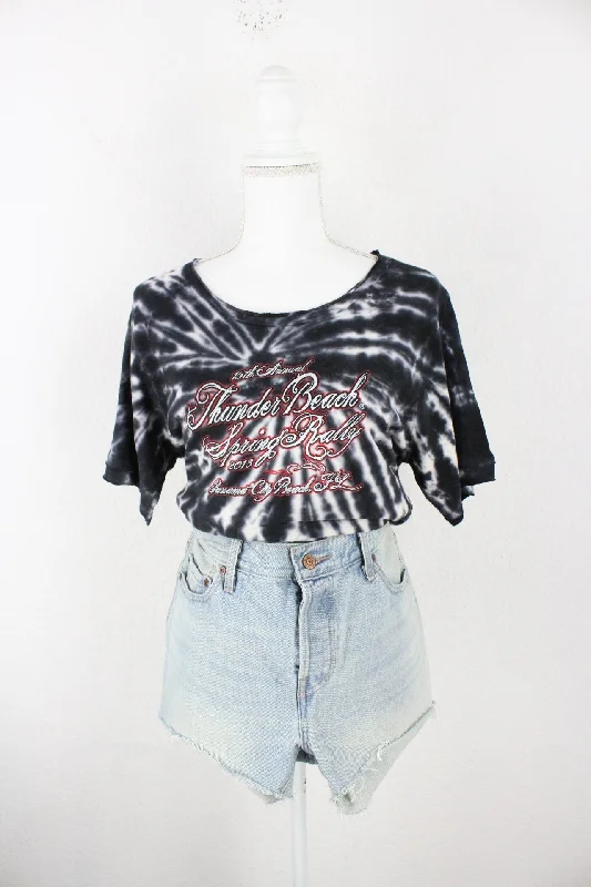 Vintage Black Batik T-Shirt (M) Rayon Fabric Velvet Fabric Corduroy Fabric