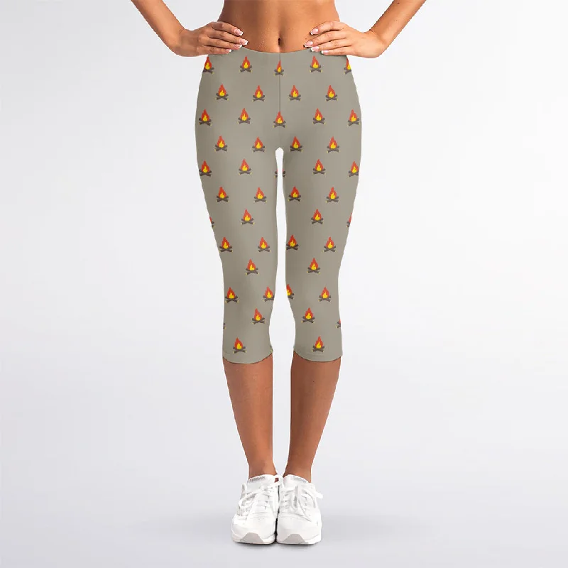 Camping Fire Pattern Print Women's Capri Leggings Trendy Color Block Leggings