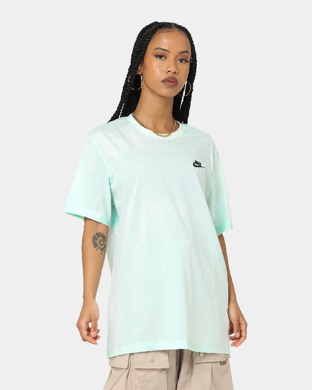 Nike Sportswear Club T-Shirt Barely Green Beaded Sequined Faux Fur
