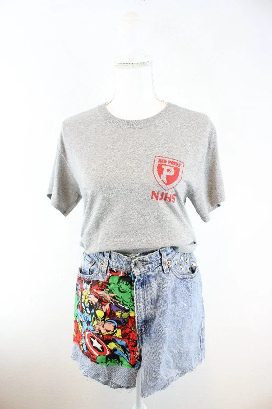 Vintage Red Pride T-Shirt (XS) Asymmetrical Pockets Print