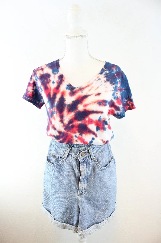 Vintage Red Batik T-Shirt (S) Hooded Caped Shawl Collar