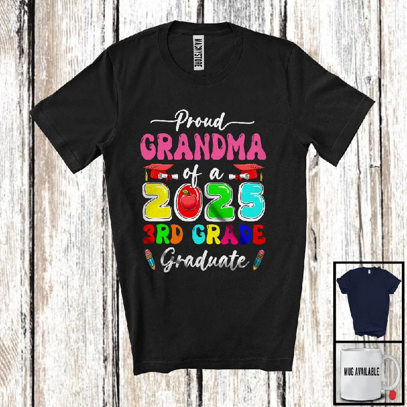 Proud Grandma Of A 2025 3rd Grade Graduate; Amusing Mother's Day Graduation; Women Family T-Shirt Striped Floral Plaid