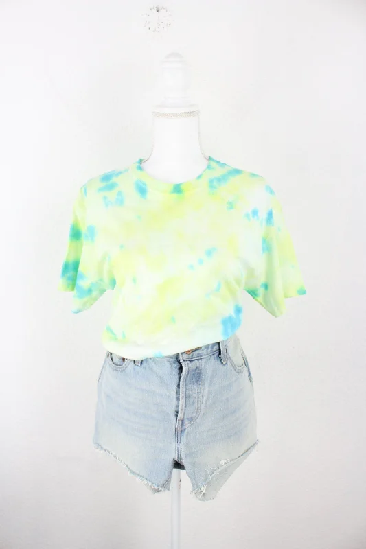 Vintage Yellow Batik T-Shirt (S) Solid Print Embellished