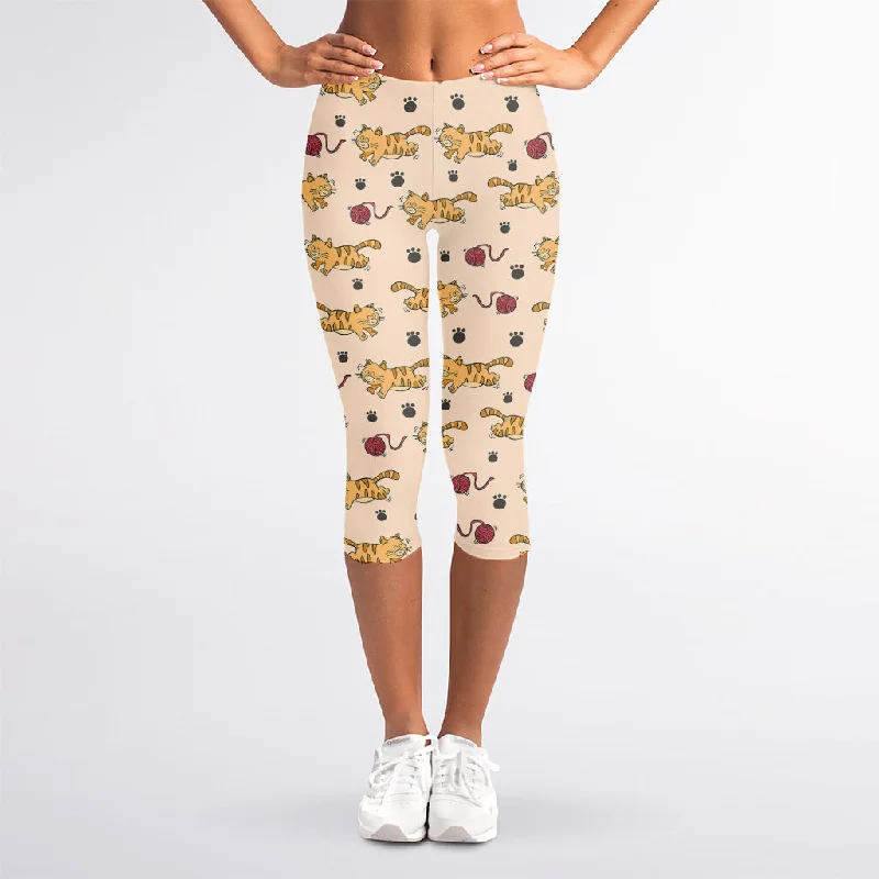Cat And Yarn Ball Pattern Print Women's Capri Leggings Stylish Yoga Leggings