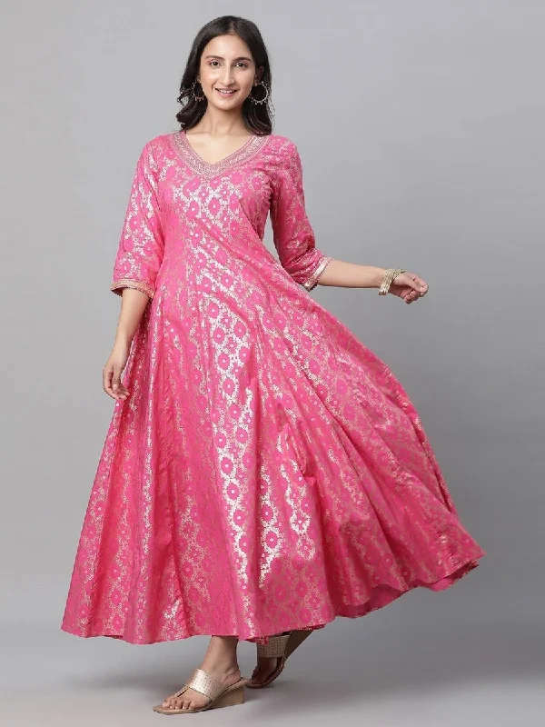 AURELIA Ethnic Motifs Printed V-Neck Pure Cotton A-Line Maxi Ethnic Dress