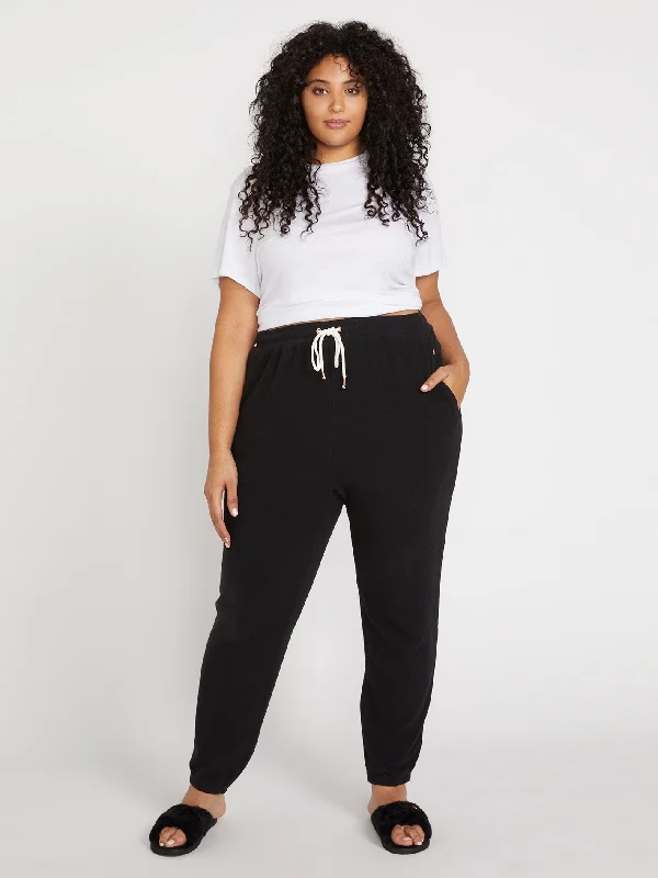 Lived In Lounge Fleece Pants Plus Size - Black Trendy Printed Leggings