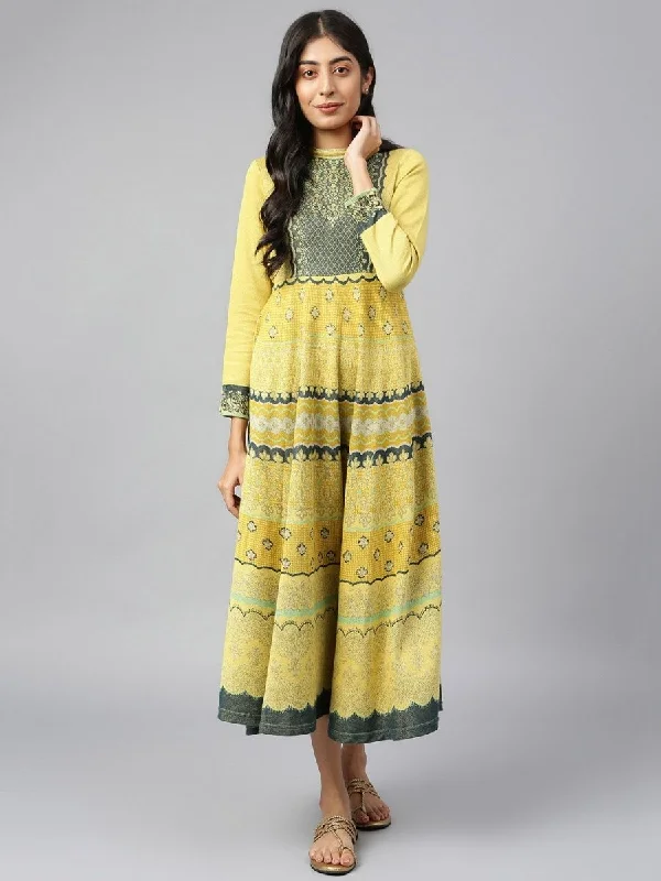 AURELIA Printed Ethnic Motifs Satin Ethnic Dress