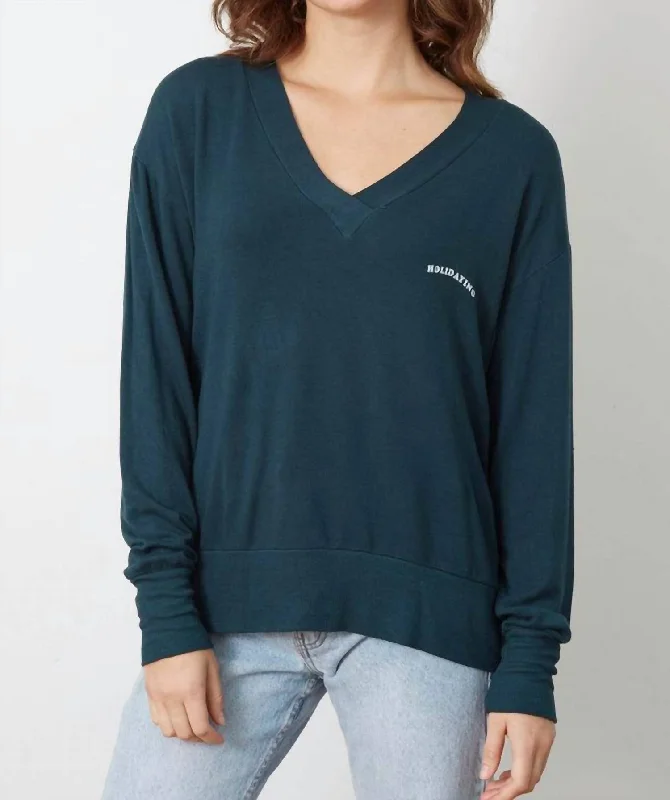 Holidaying V Neck Sweatshirt In Teal Hoodie Sweatshirt Pullover