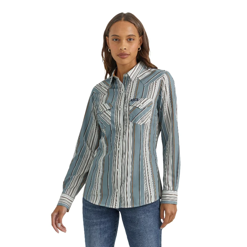Wrangler Ladies Grey Stripe Print Snap Dress Shirt 112353154
