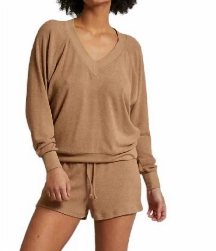 O'connor Sweatshirt In Brown Hoodie with Raglan Sleeves Sporty Comfortable