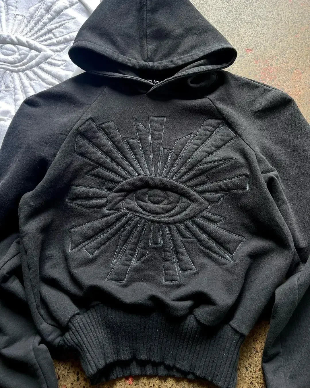 6 No zipper