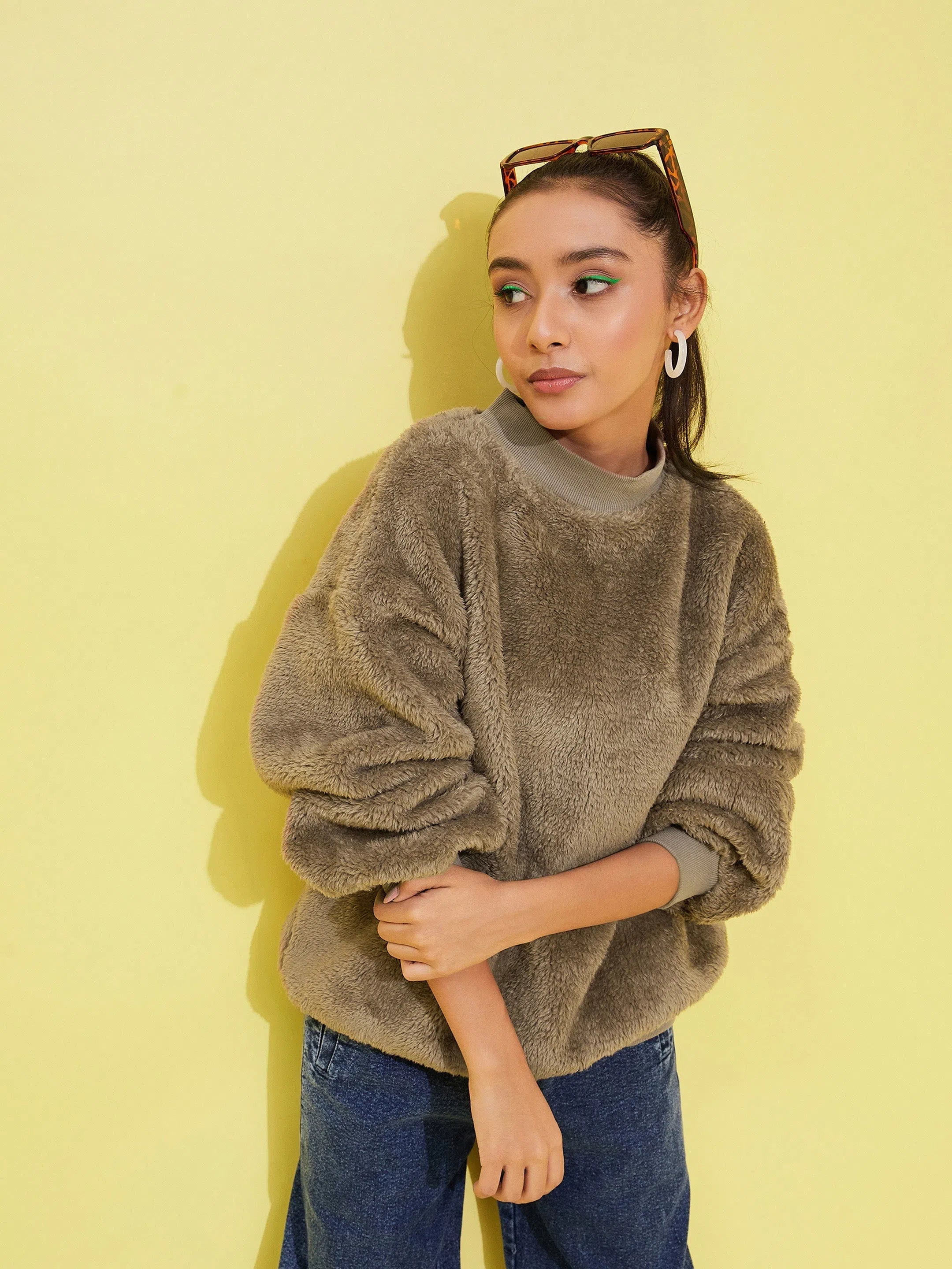 Girls Dark Grey Fur High Neck Sweatshirt Hoodie with Elastic Waist Stretchable Comfortable Girls Dark Grey Fur High Neck Sweatshirt Hoodie with Elastic Waist Stretchable Comfortable