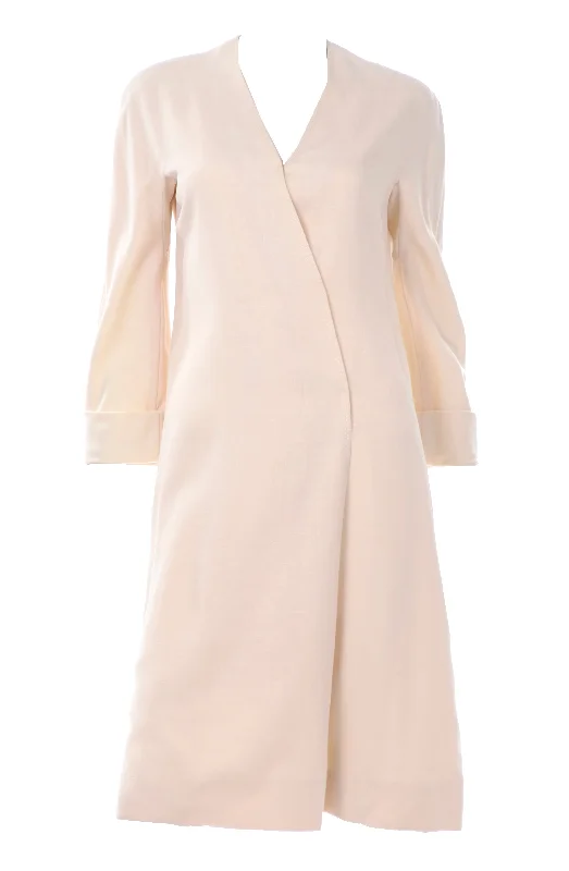 1970s Adele Simpson Cream Linen Long Coat