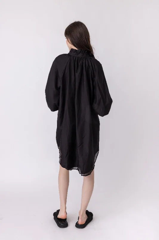 LYCIUM Dress Black