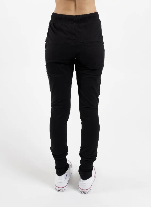 Escape Trackies Black/Silver