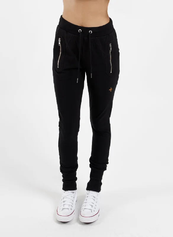 Escape Trackies - Plus dot 2.0