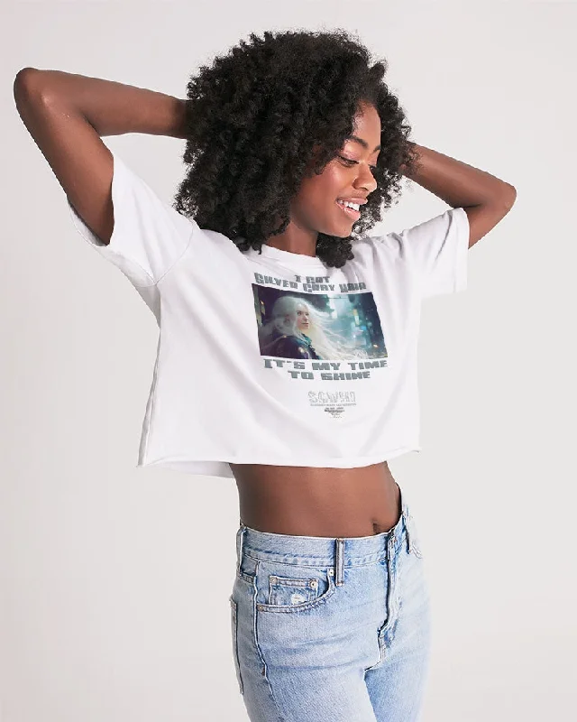 Beautiful white woman my time to shine Women's All-Over Print Lounge Cropped Tee