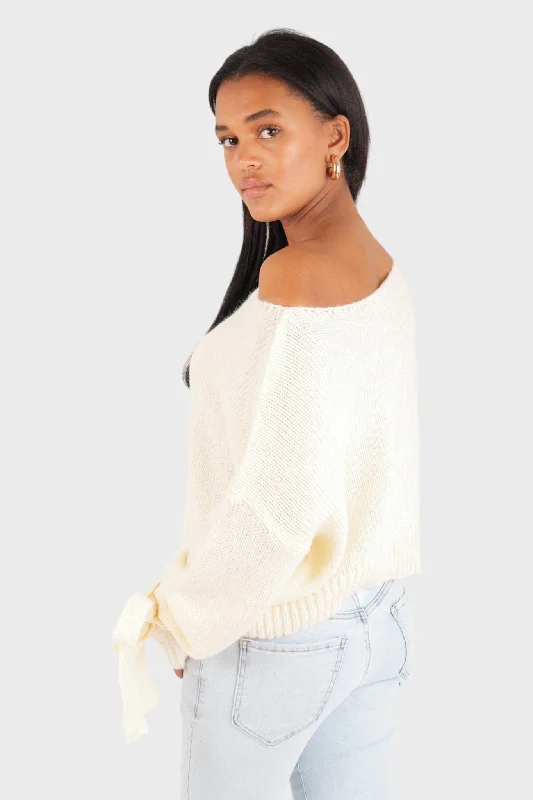 ""One shoulder"" sweater white