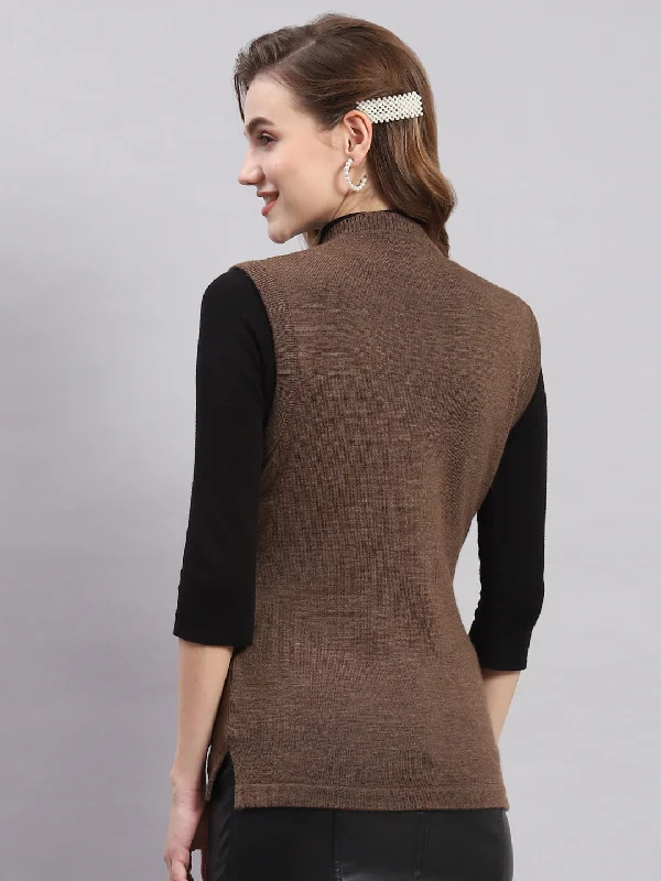 Women Brown Solid V Neck Sleeveless Cardigans